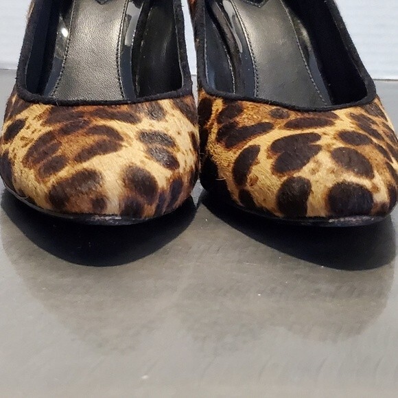 Brian Atwood Calf Hair Bejo Wedge Leopard Print Heels Size 6.5 - Picture 6 of 10